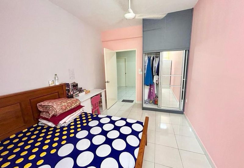 Bangi Avenue 3, Seksyen 7