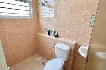 Bangi Avenue 3, Seksyen 7