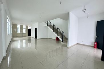 Bangi Avenue 3, Seksyen 7