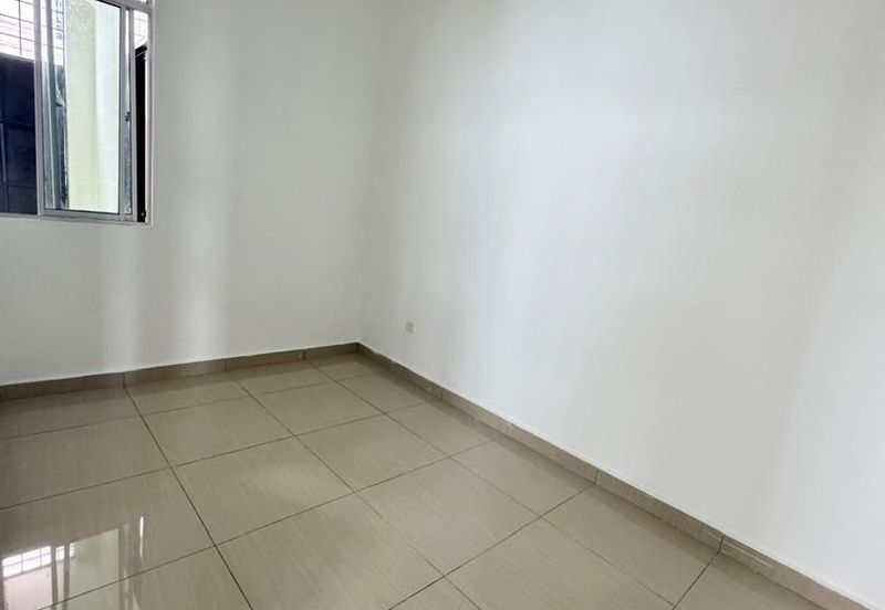 Bangi Avenue 3, Seksyen 7