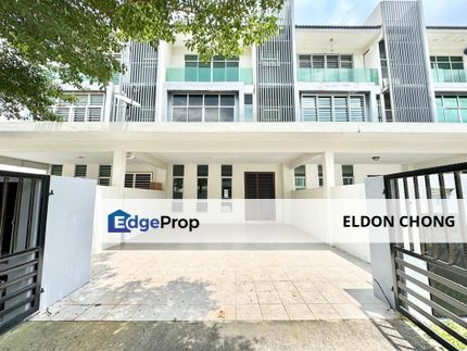 Basic Unit , 3 Storey 7room 7bath , Bangi Avenue 7 , Seri Putra, Gated, Selangor, Bangi