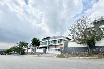 Kawasan Perindustrian Hi Tech 7