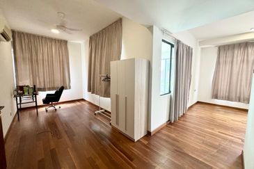 Akira @ 16 Sierra (Sierra 9)