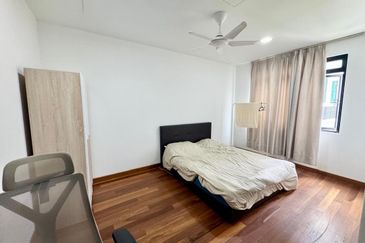 Akira @ 16 Sierra (Sierra 9)