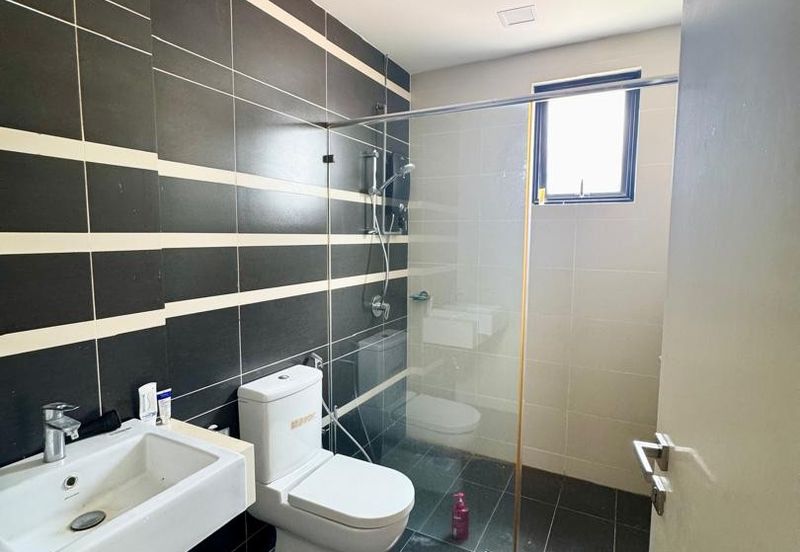 Akira @ 16 Sierra (Sierra 9)