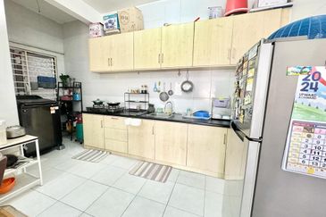 Pangsapuri Puncak Saujana