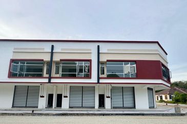 New Shoplot , 2 Storey Shoplot 22x70 , Taman Sri Nova Utama Tampin 
