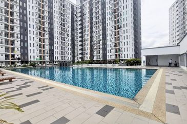 Ascotte Boulevard Condominium