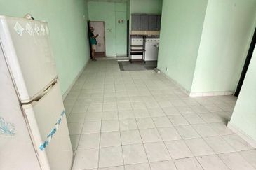 Taman Lembah Maju 600 Apartment