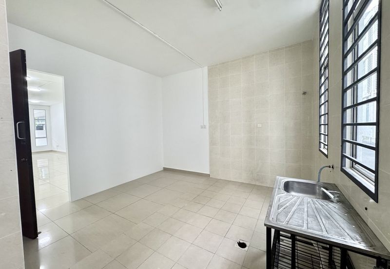 Bangi Avenue 3, Seksyen 7