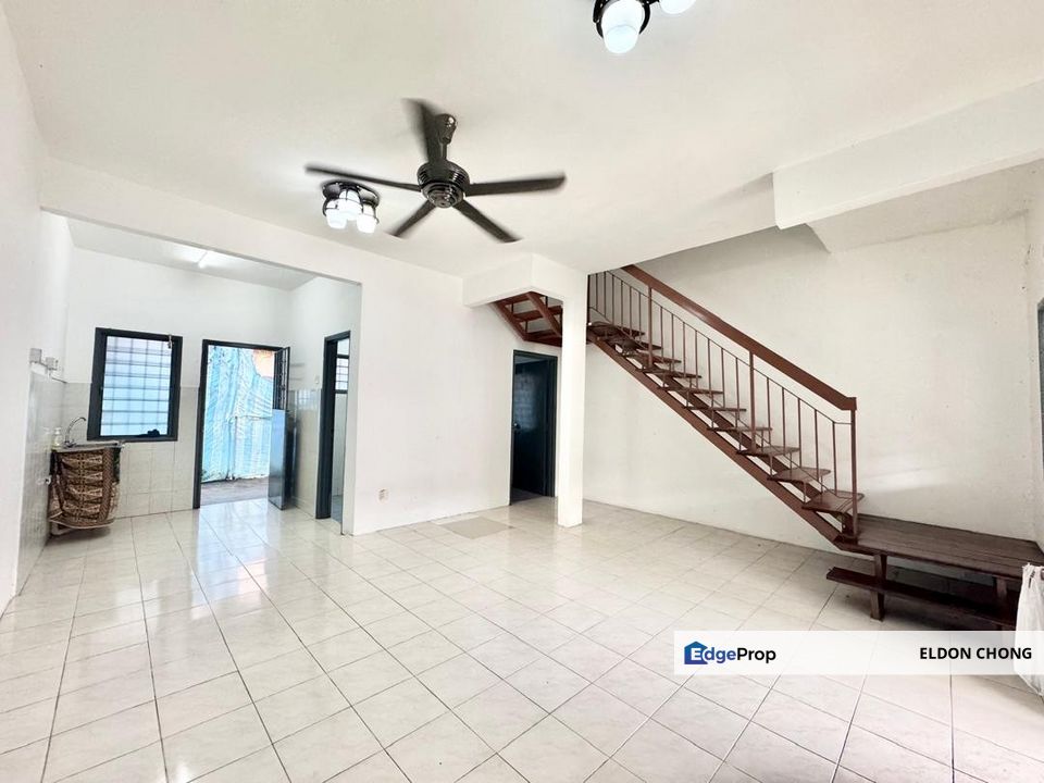 100% Loan , 2 Storey 4 Rooms 3 Baths , Bandar Saujana Putra 6 SP6, Selangor, Kuala Langat