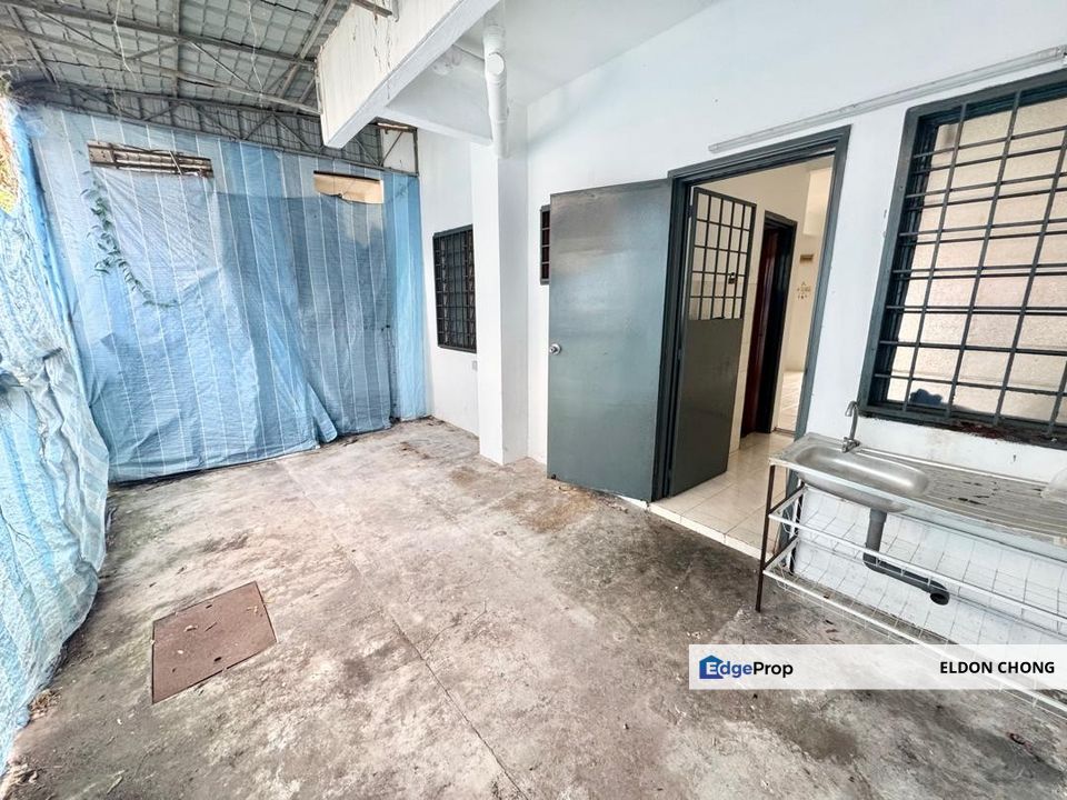 100% Loan , 2 Storey 4 Rooms 3 Baths , Bandar Saujana Putra 6 SP6, Selangor, Kuala Langat