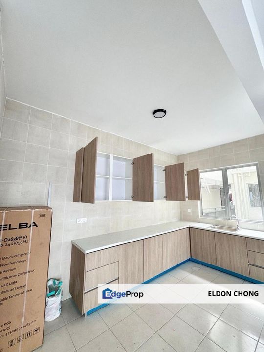 Ready Move In , Adelia 3 1045sf , 3room 3bath, Bangi Avenue, Selangor, Hulu Langat