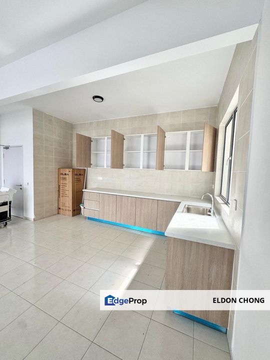 Ready Move In , Adelia 3 1045sf , 3room 3bath, Bangi Avenue, Selangor, Hulu Langat