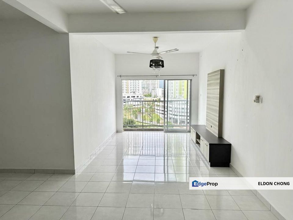 100% Loan , Saujana Permai 2 , 3room 2bath , Mutiara Height , Kajang , Selangor, Kajang