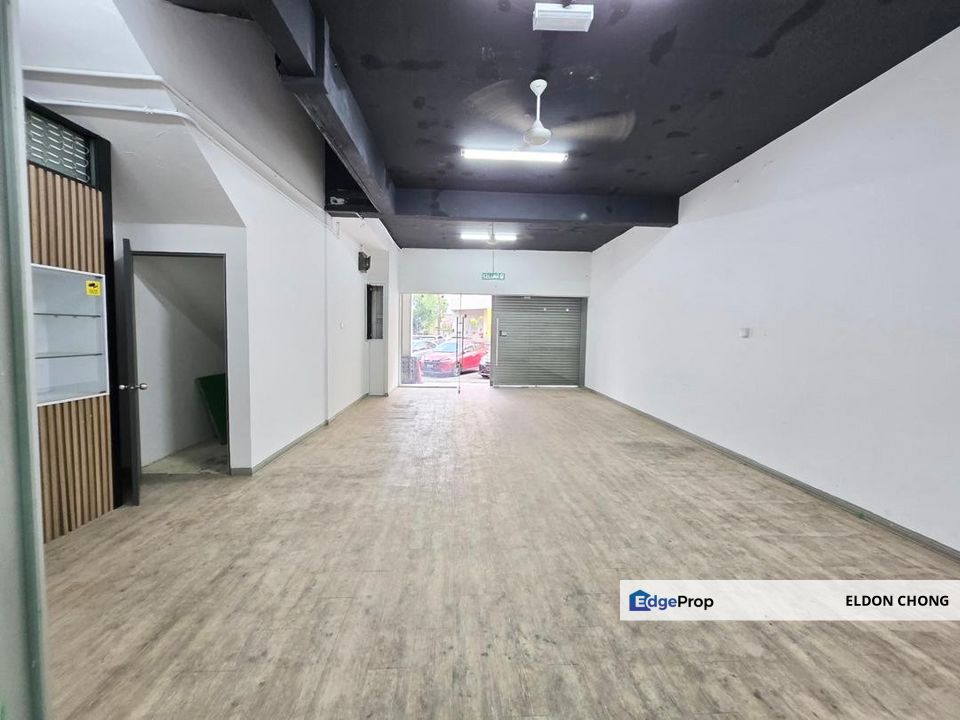 Prime Location, Ground Floor Shoplot Bandar Kajang , Ready Move In , Selangor, Kajang