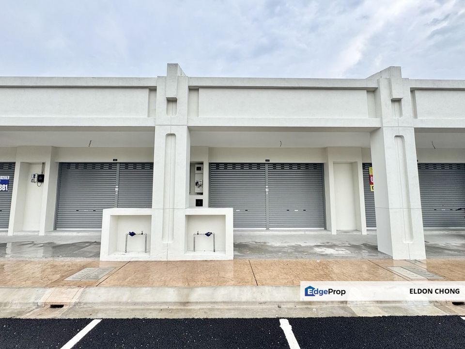 New Shoplot , Single Storey @ Serene Square Semenyih , Selangor, Semenyih