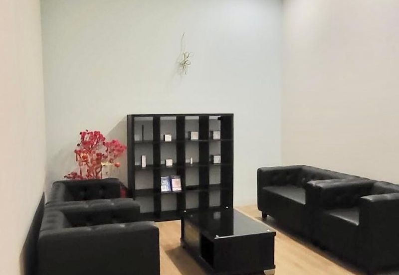 Ivoris @ Eco Majestic