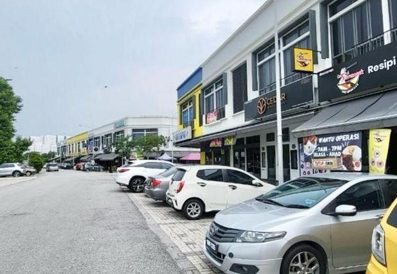 Ivoris @ Eco Majestic