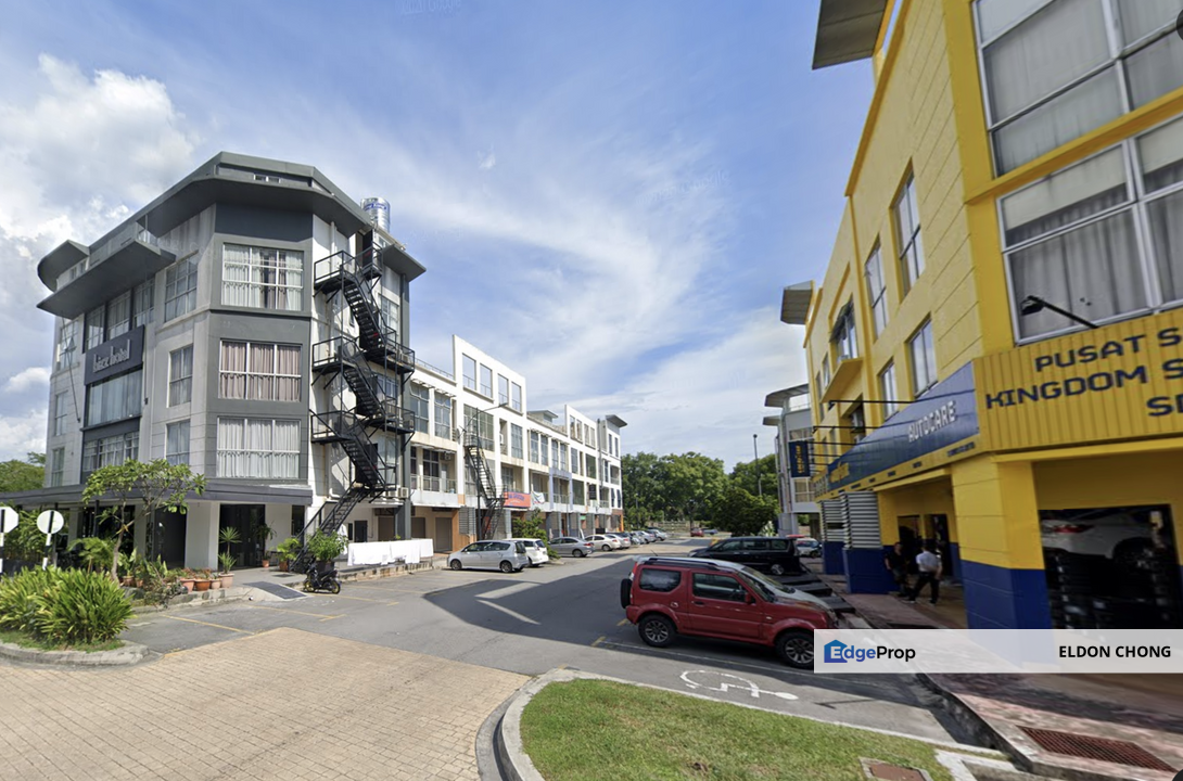 ROI 4.5%+ , 3 Storey Shoplot Taman Tasik Prima Biz Hub , Bukit Puchong, Selangor, Puchong