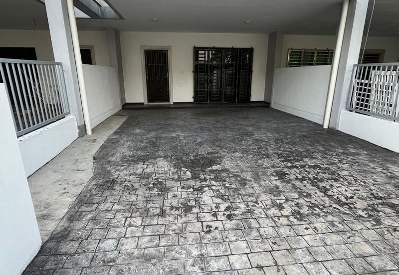 Laman Delfina @ Nilai Impian