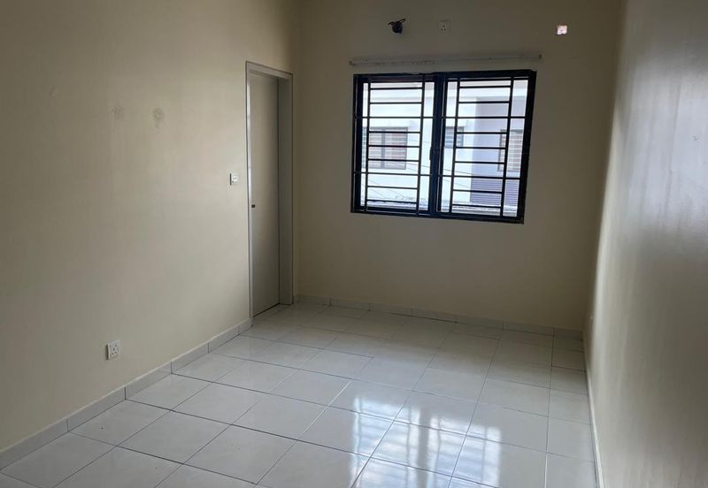 Laman Delfina @ Nilai Impian