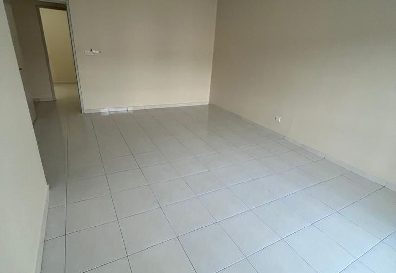 Laman Delfina @ Nilai Impian