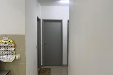 Kiara Court - Nilai Impian