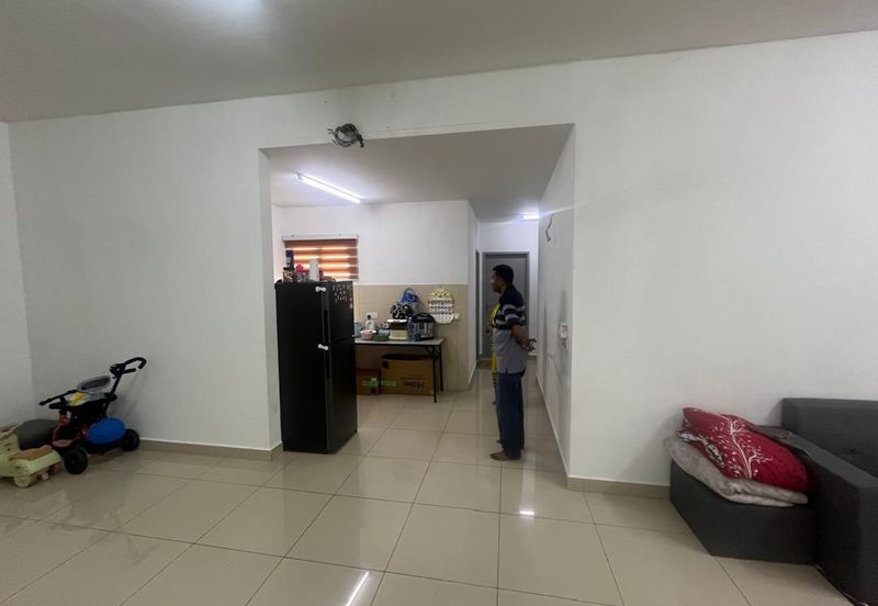 Kiara Court - Nilai Impian