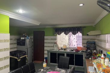 Taman Teluk Gedung Indah