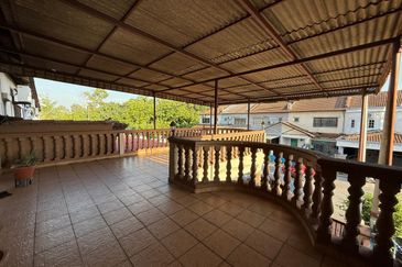 Taman Teluk Gedung Indah