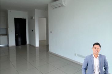 The M @ Medini Macrolink