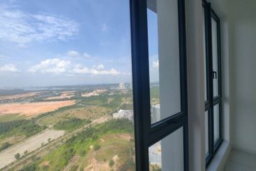 The Elysia Park Residence