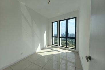 The Elysia Park Residence