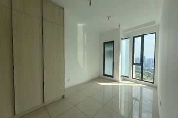 The Elysia Park Residence