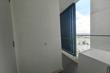 The Elysia Park Residence