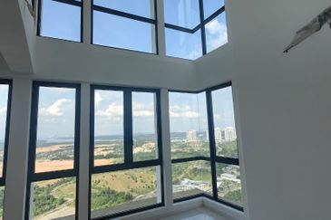 The Elysia Park Residence