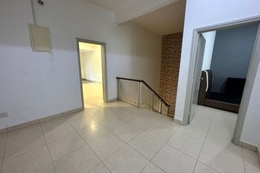 Jalan Perjiranan 11/23