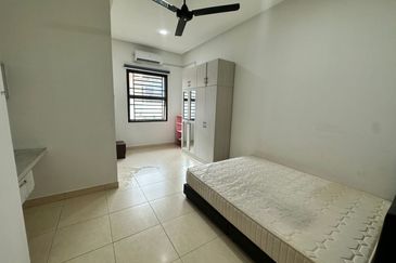 Jalan Perjiranan 11/23