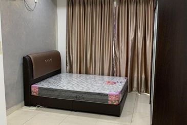 Golden Sands Seaview Residence