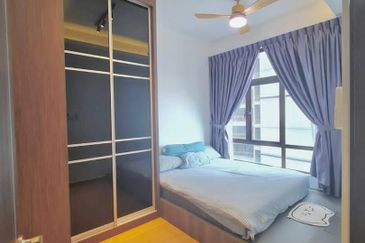 D'Summit Residences @ Kempas Utama