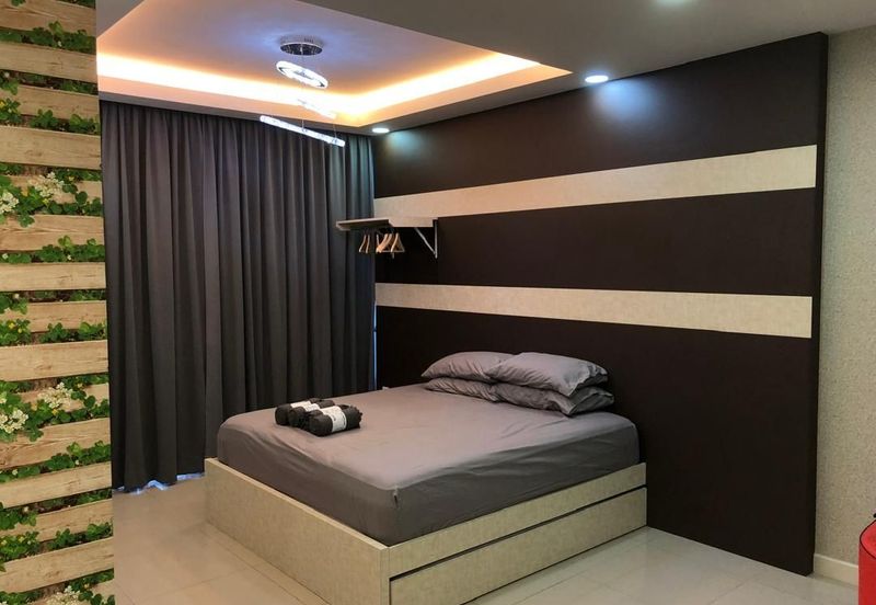 Dedaun Hijau (Greenfield Regency)