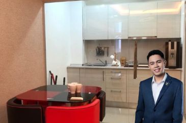 Dedaun Hijau (Greenfield Regency)