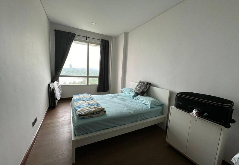 Puteri Cove Residences