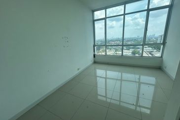 Dedaun Hijau (Greenfield Regency)