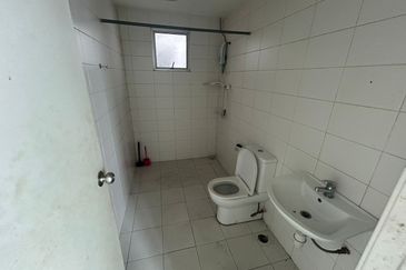 Dedaun Hijau (Greenfield Regency)