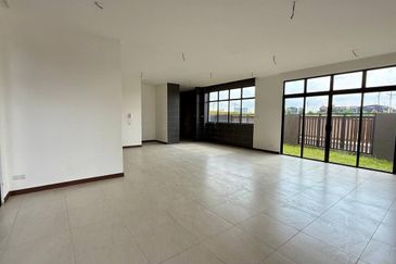 Aurora Resort Villas