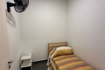 Emerald Bay @ Puteri harbour