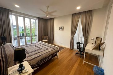 Emerald Bay @ Puteri harbour