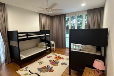 Emerald Bay @ Puteri harbour